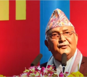 प्रचण्ड-माधवलाई ओलीको चुनौती : दलको बैठक बोलाइदिन्छु, नेता फेरेर देखाउनुहोस्